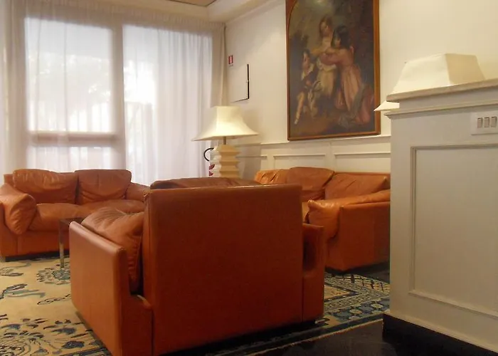 Sacconi Apartahotel 4*