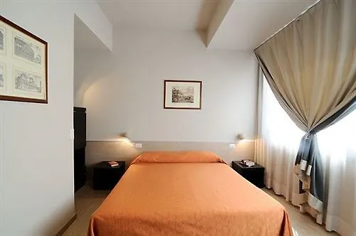 Sacconi 4* Rom