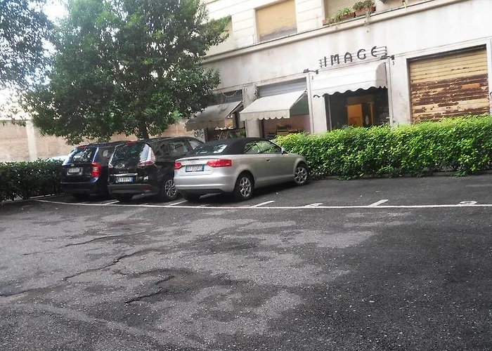 Sacconi Apartahotel Roma